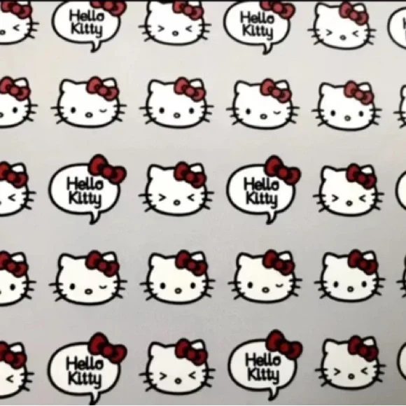 Hello Kitty Full/Queen 90x90 Talk Speech Bubble Plush Blanket - Picture 2 of 5